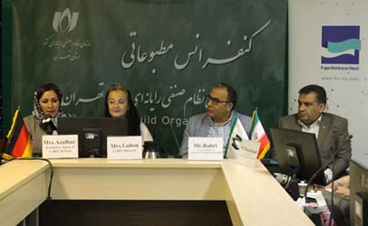 حضور هدفمند سازمان نظام صنفی رایانه ای در نمایشگاه سبیت آلمان/ بنای کار ما دریافت کمک مالی از مجموعه های دولتی نیست/ برنامه ریزی مناسب برای معرفی دستاوردهای صنعت ICT به نحو مطلوب به بازدیدکنندگان نمایشگاه سبیت آلمان