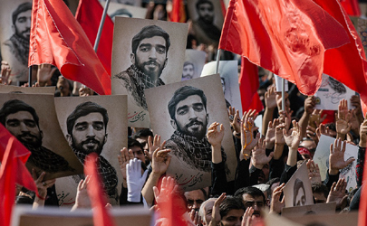 تشییع باشکوه شهید حججی بر دوش مردم پایتخت/ وداع با پسری که افتخار ایران شد