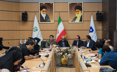 سهم هر نفر در بودجه‌ فرهنگی استان تهران در برابر ۱۷ میلیون جمعیت ۴۷ تومان در یک سال است/ هفت شهرستان در استان تهران بیمارستان ندارند/استان تهران به دلیل پایتخت بودن در سایه بسیاری از وزارتخانه‌ها کمرنگ شده است