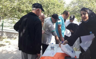 برپایی میز خدمت شهرداری منطقه 19 در نماز جمعه 8 اردیبهشت شهر تهران 
