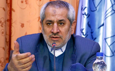 متهم تعرض جنسی در مدرسه به زندان معرفی شد/ متهم فیلم‌های مستهجن در گوشی تلفن همراه خود به دانش آموزان نشان می داده است 