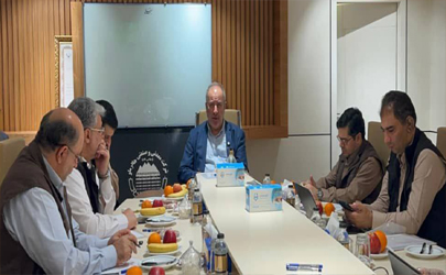 احداث ورزشگاه ده هزار نفری فوتبال چادرملو در اردکان 