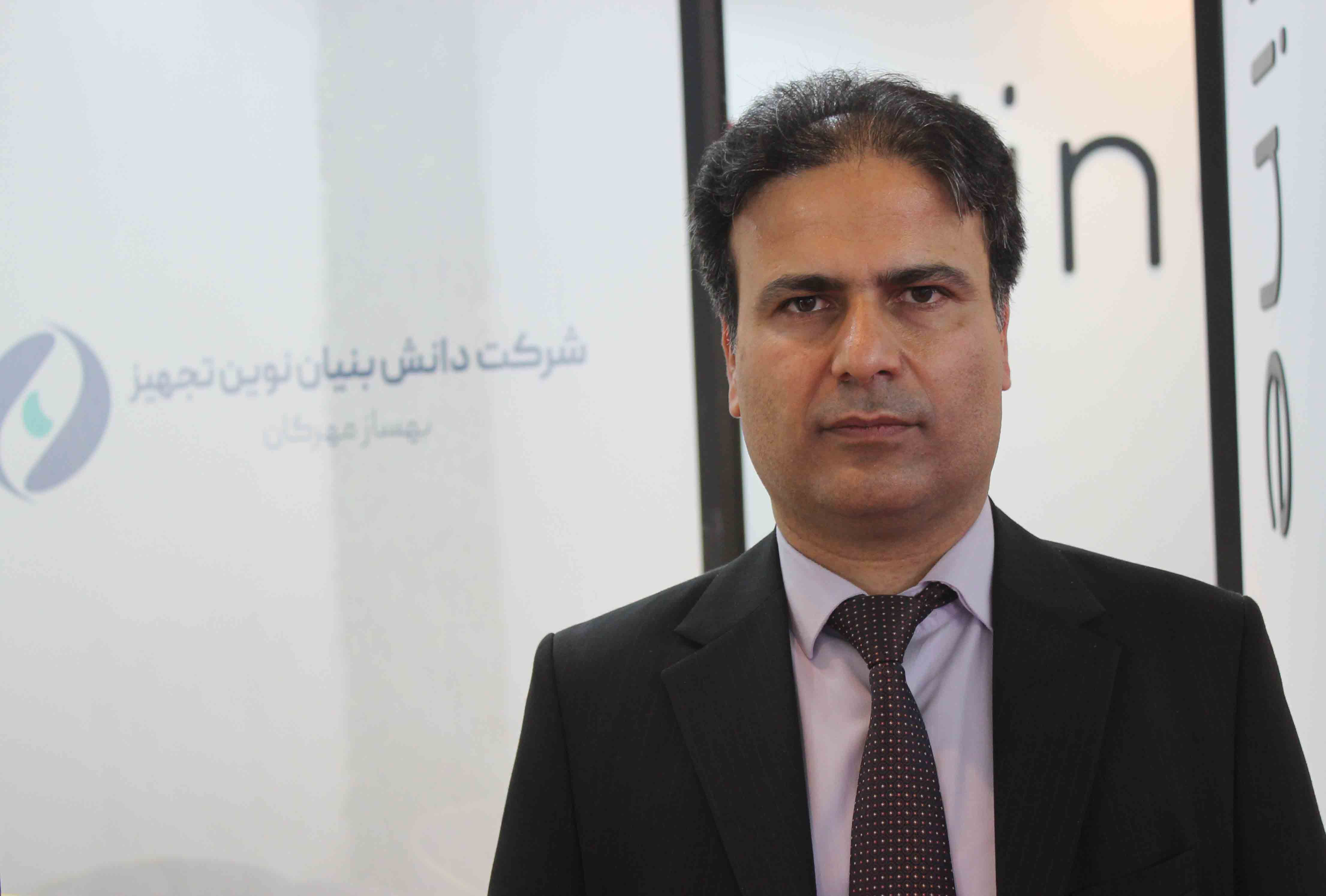 نوین تجهیزبهساز مهرگان تولیدکننده دستگاه رادیوگرافی DC دندان درایران می باشد/اولین تولیدکننده گیت متال دتکتورام آرآی و سیستم‌های کنترل هوشمندمراکز تصویربرداری هستیم/دستگاه‌ رادیوگرافی تک دندان PC استانداردها روزدنیا به لحاظ ایمنی و کیفیت اشعه داراست