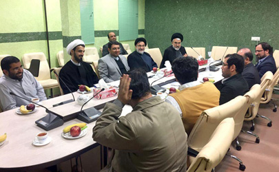 دیدار برگزیدگان کنگره شعر اشراق با مدیرعامل موسسه اعتباری ملل