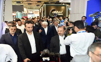  بازدید معاون اول رئیس جمهور از غرفه پتروشیمی تبریز در نخستین روز ایران اکسپو ۲۰۲۵ 