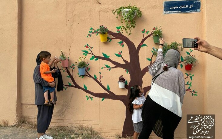 رویداد مشارکتی همسایه هم در محله ایوانک عملیاتی شد /المان همسایه هم در محله ایوانک نصب شد