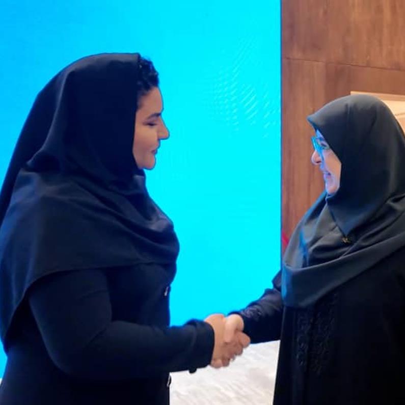 سخنگوی دولت در جمع خبرنگاران در جزیره کیش: بیمه دی در مسیر شفافیت، متعهد و در کنار اصحاب رسانه است